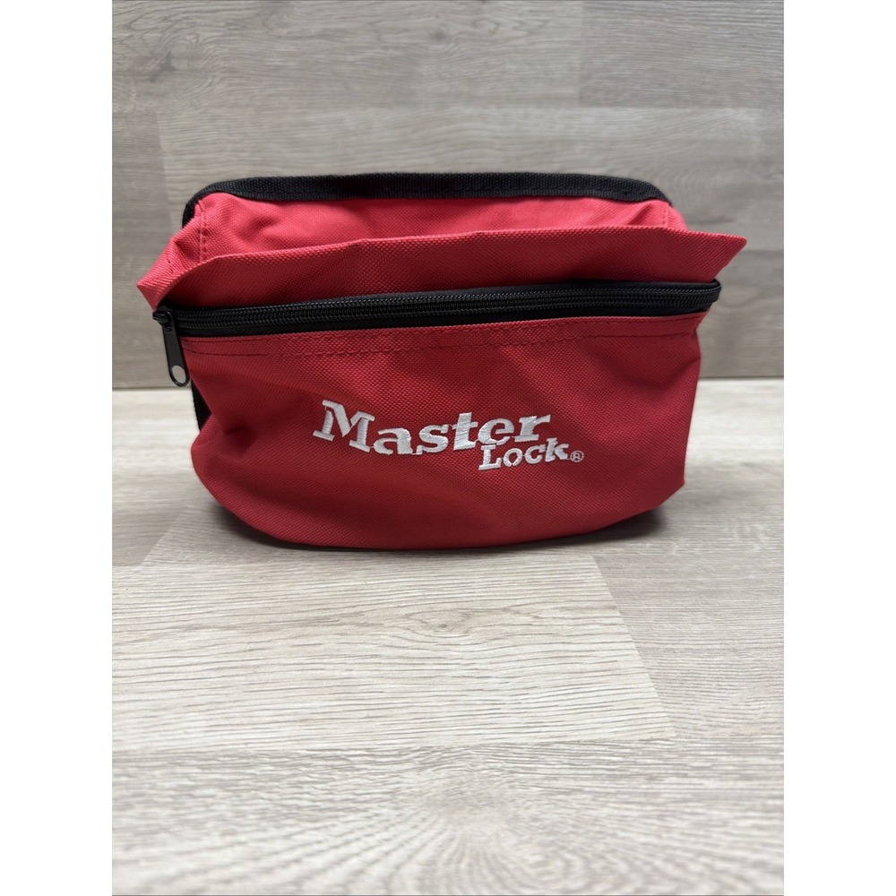 Master Lock S1010 Compact Lockout Pouch Bag Lightweight Very Nice Condition